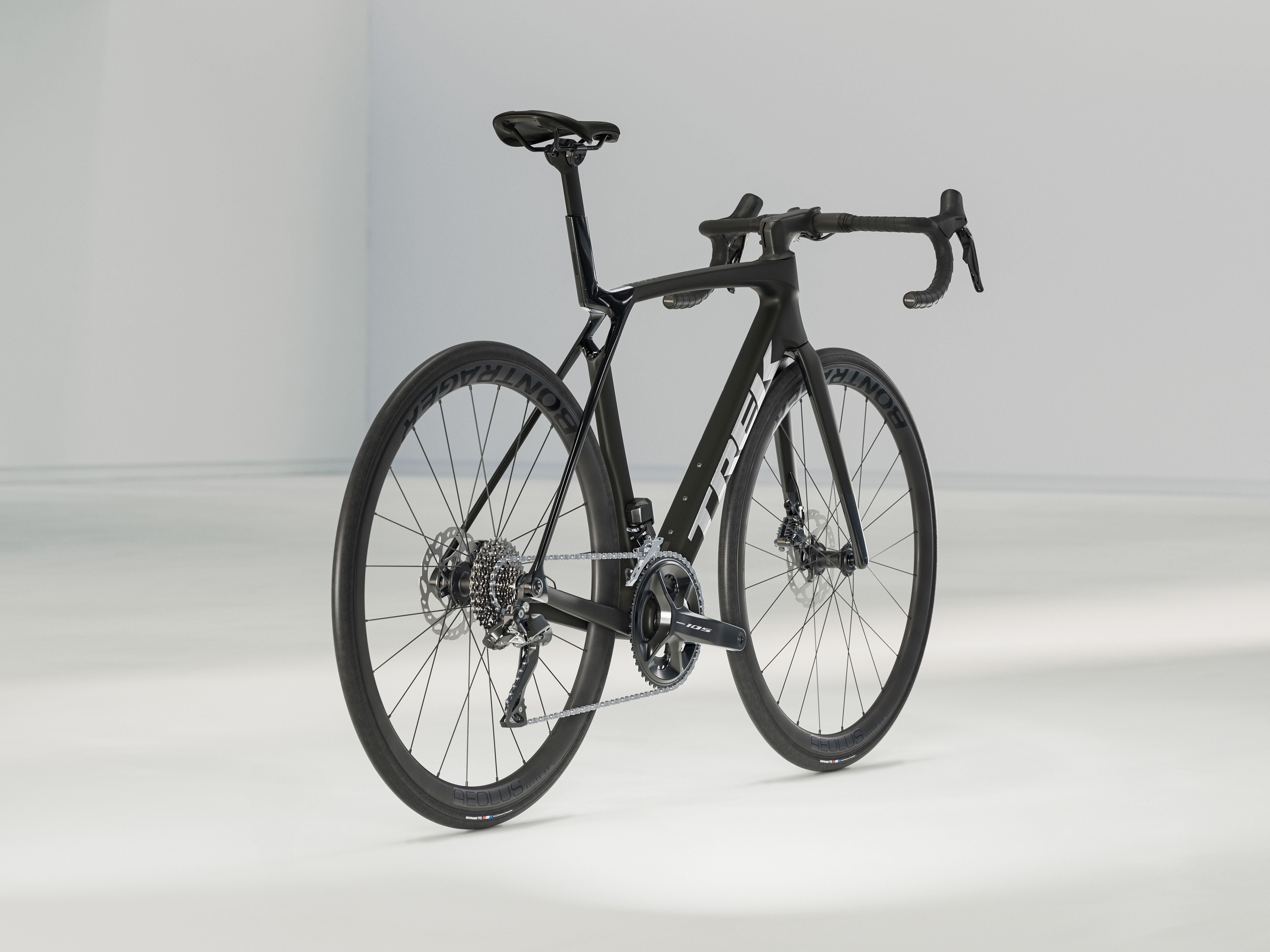 Madone SL 6 Gen 8 - Matte Dark Web