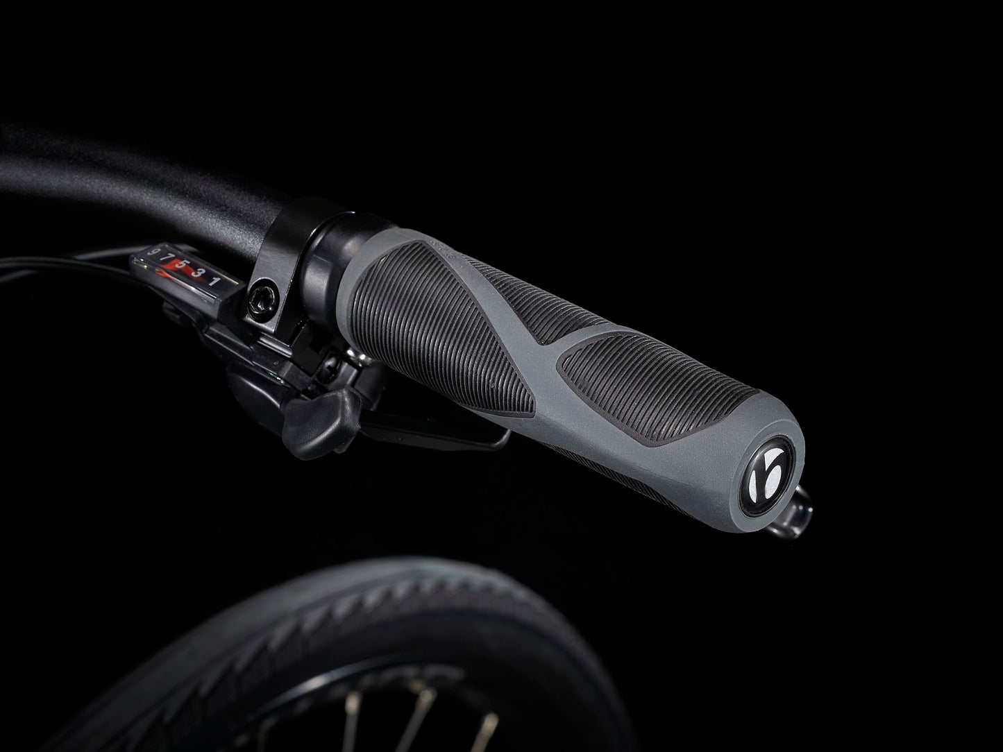 
                  
                    FX 2 Disc Stagger - Satin Lithium Grey
                  
                