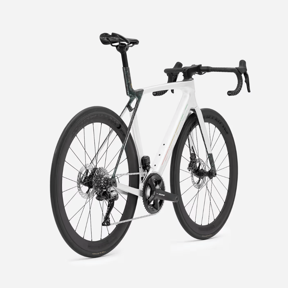 Madone SL 6 Gen 8 - Gloss Crystal White 2026
