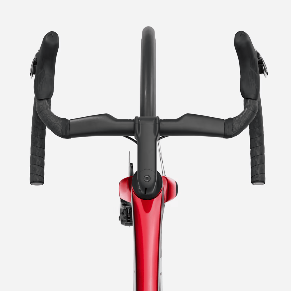 
                  
                    Madone SL 7 Gen 8 - Gloss Fury Red/Matte Deep Smoke
                  
                