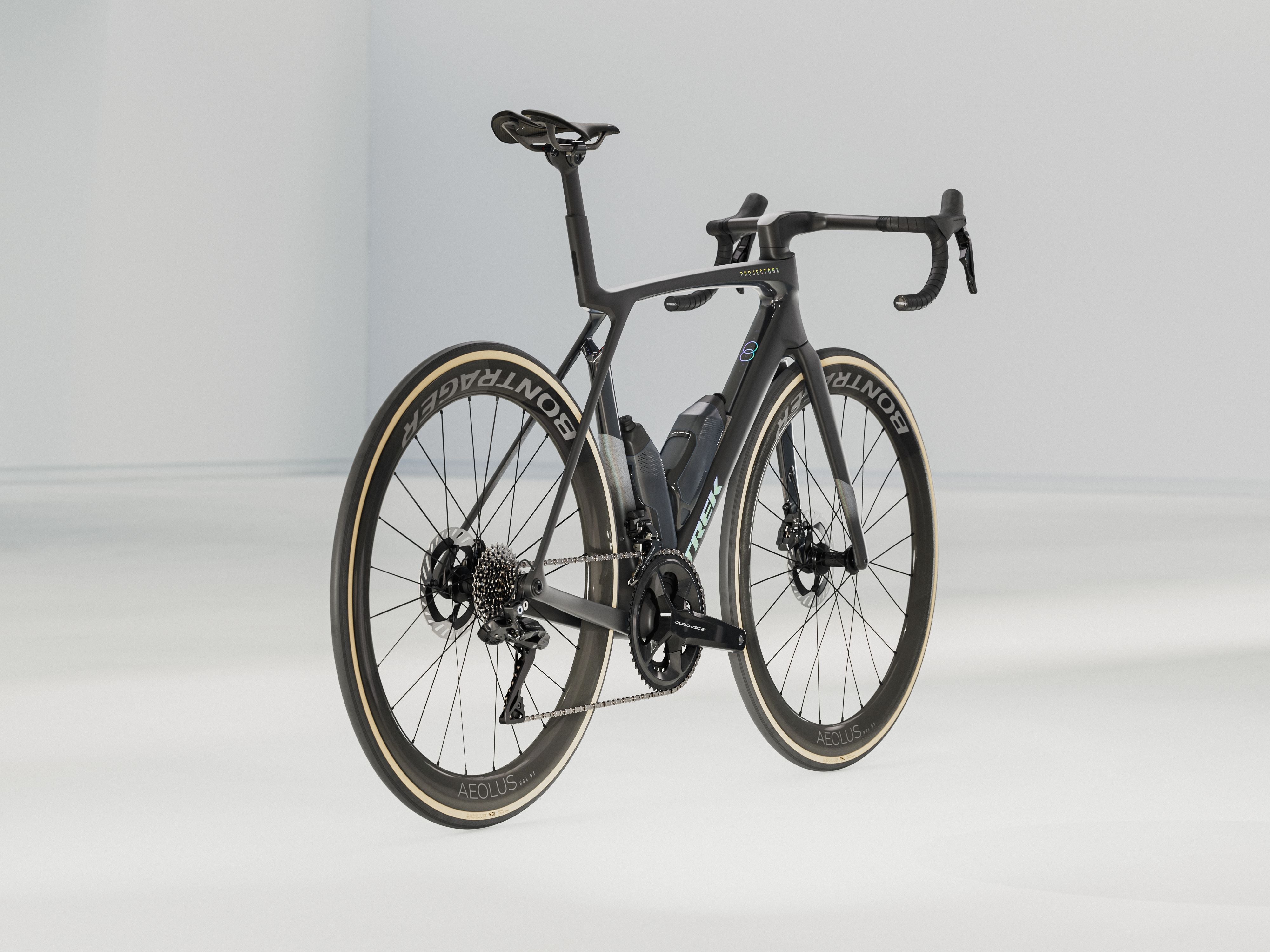 Madone SLR 9 XS Matte Deep Smoke - Premium Road Bike main image 1