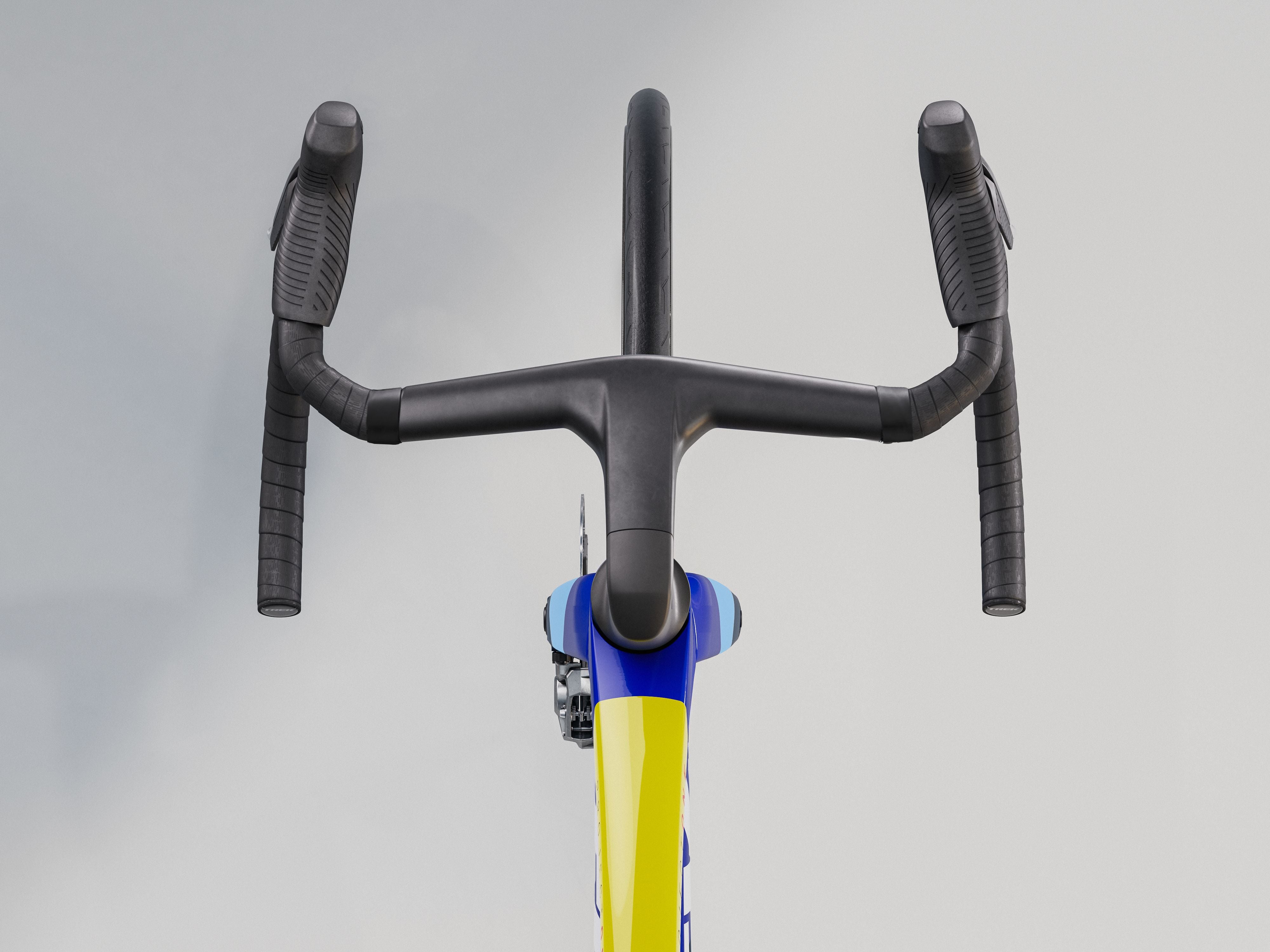 Madone SLR 9 AXS Gen 8 - Navy Smoke