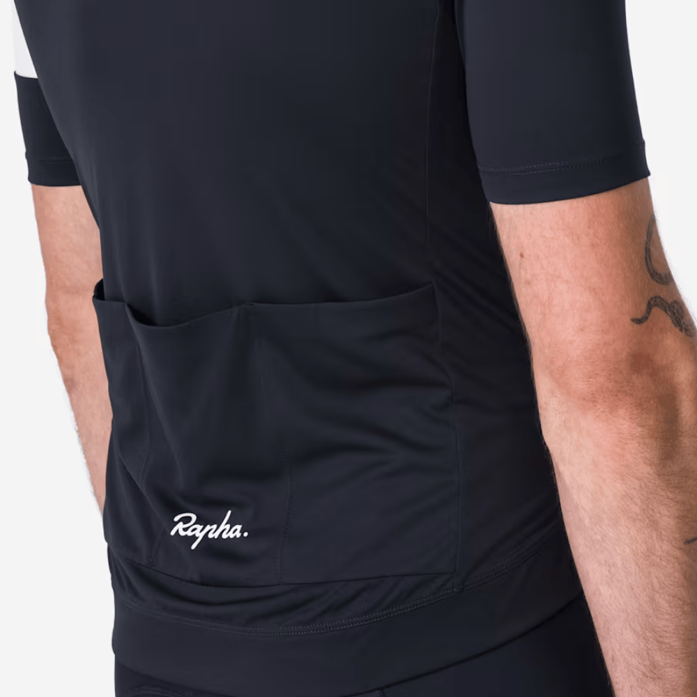 
                  
                    Rapha Core cykeltrøje til mænd - Sort
                  
                