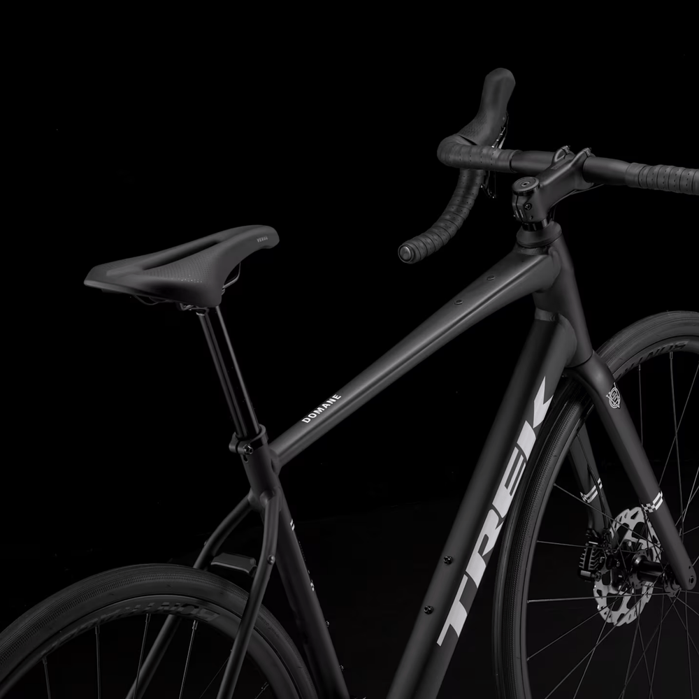 
                  
                    Domane AL 5 Gen 4 - Matte Trek Black
                  
                