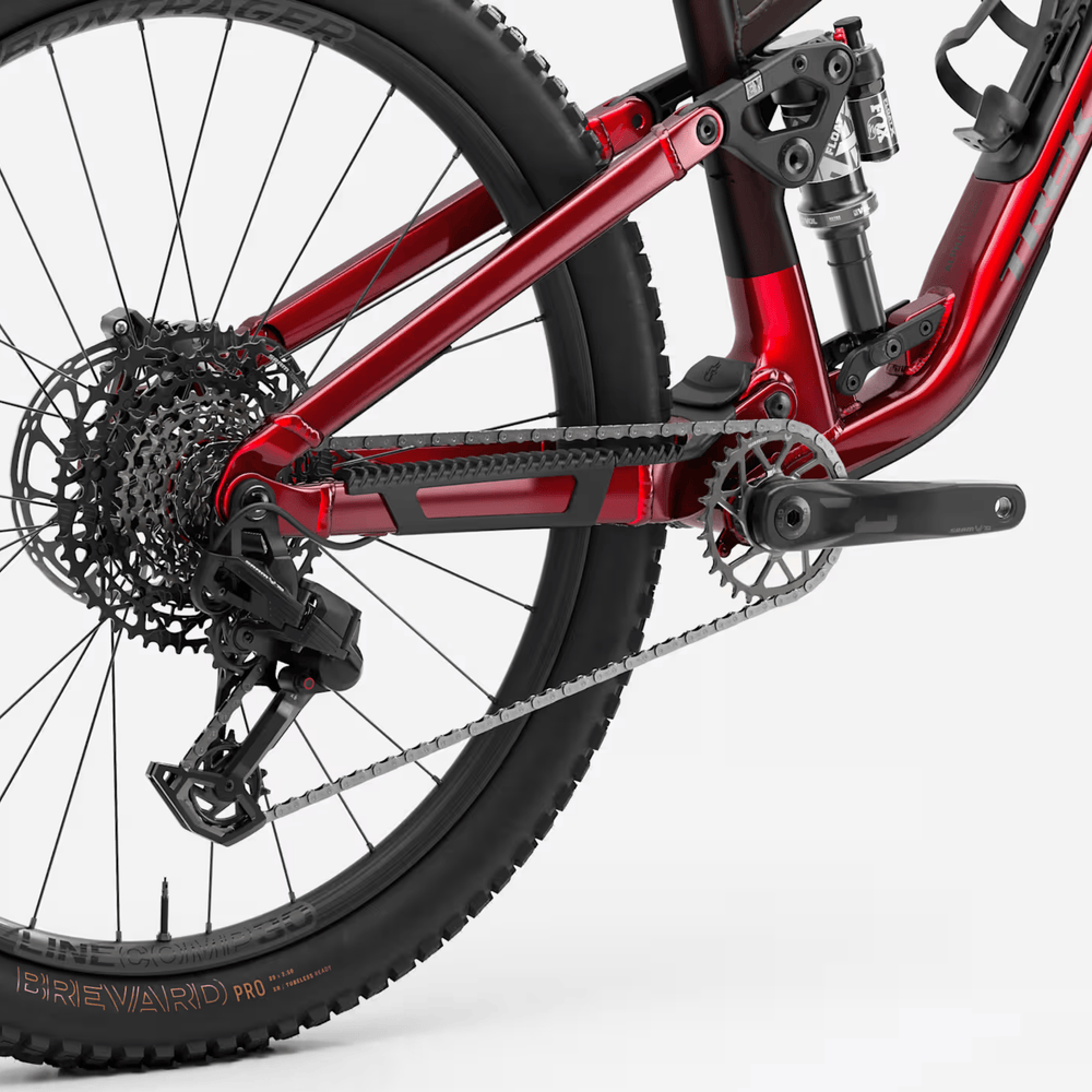 
                  
                    Fuel EX 8 Gen 7 - Gloss Fury Red/Matte Dark Carmine
                  
                