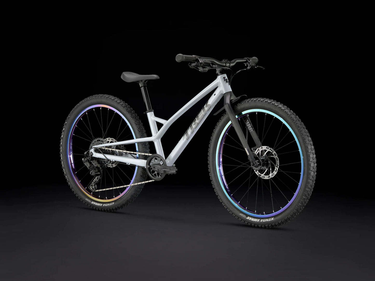 
                  
                    Wahoo 24 Trail - Plasma Grey Pearl
                  
                