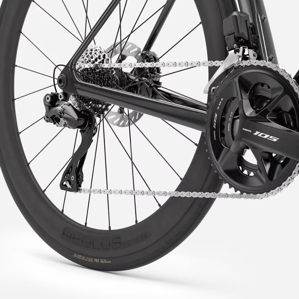Madone SL 6 Gen 8 - Gloss Dark Star/Matte Deep Smoke 2026
