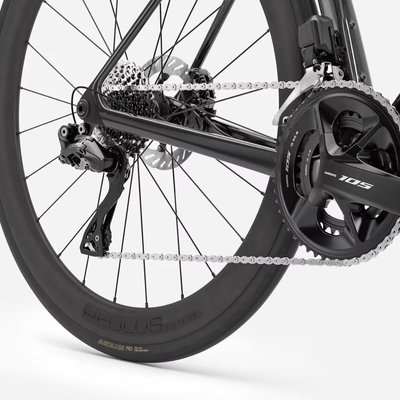 Madone SL 6 Gen 8 - Gloss Dark Star/Matte Deep Smoke 2026